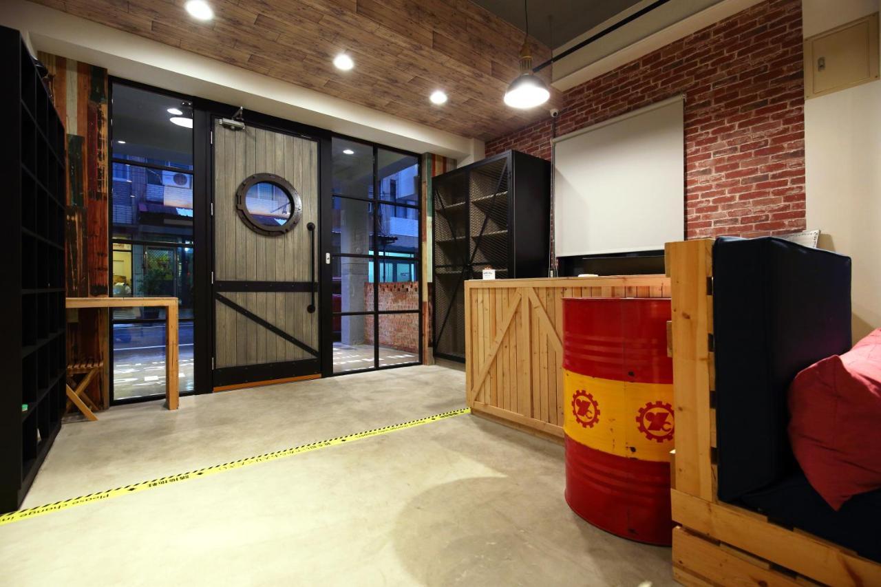 您好生活公寓 - Ninhao Hostel Хуалиен Сити Екстериор снимка