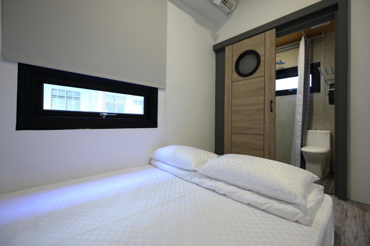 您好生活公寓 - Ninhao Hostel Хуалиен Сити Екстериор снимка
